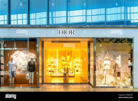 yorkdale dior|largest Dior store in toronto.